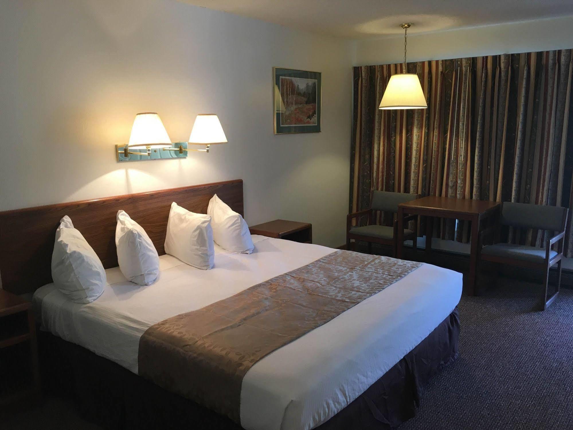 Golden Eagle Inn 杰克逊 外观 照片
